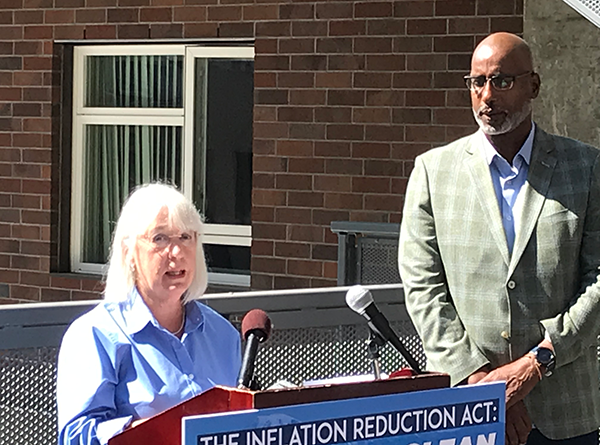 Senator Patty Murray and SHA Executive Director Rod Brandon