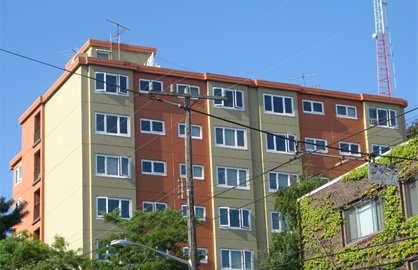 Queen Anne Heights  building