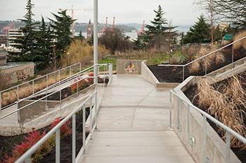 Yesler Hillclimb plaza Yesler Hillclimb plaza