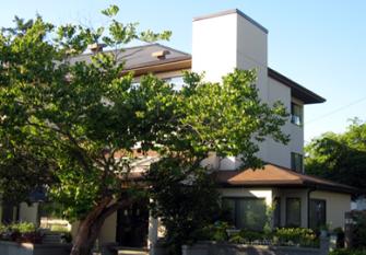 Wildwood Glen building