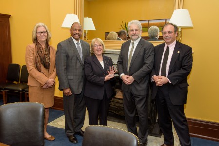 Housing Autority leaders honor Murray